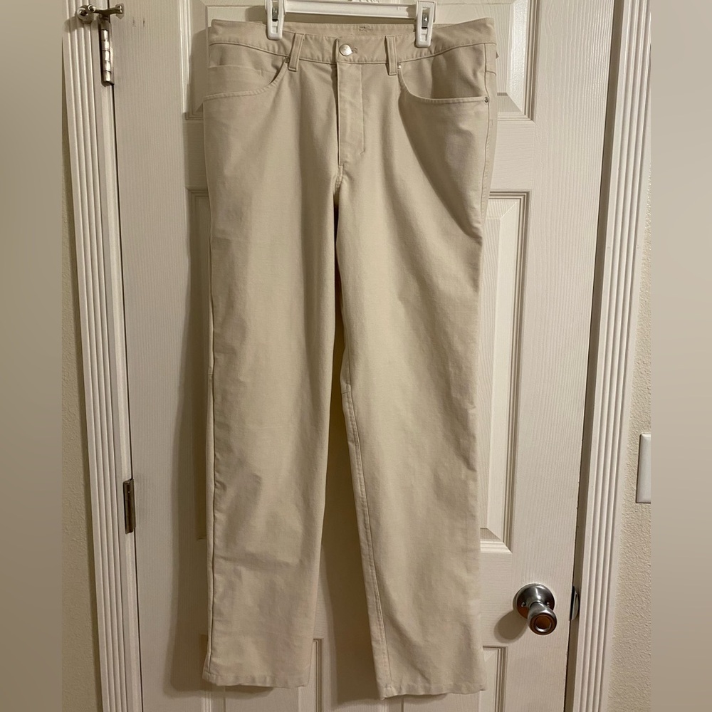 Size 32 Lululemon Athletica Trousers - Cream